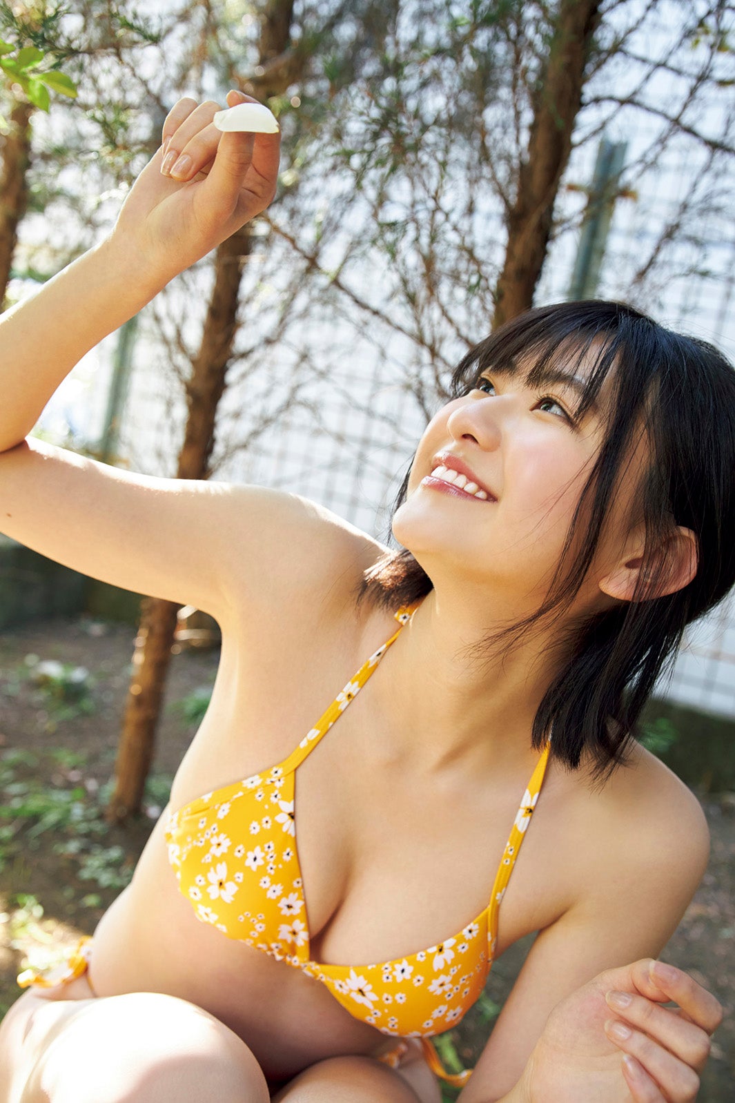 佐藤 朱 水着