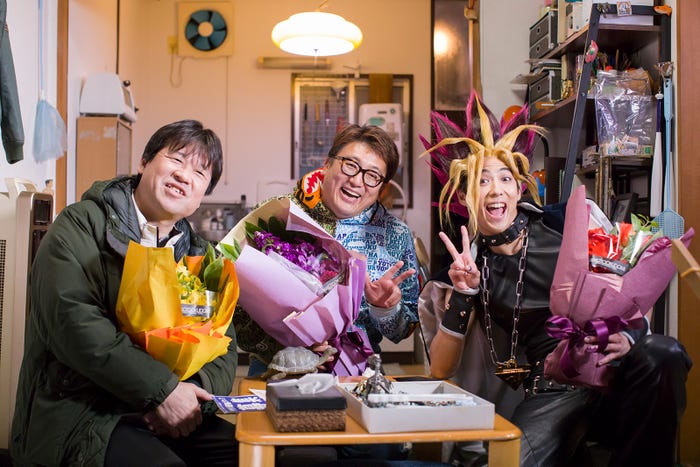 (左から)佐藤二朗、福田雄一監督、賀来賢人/メイキングより(提供写真)