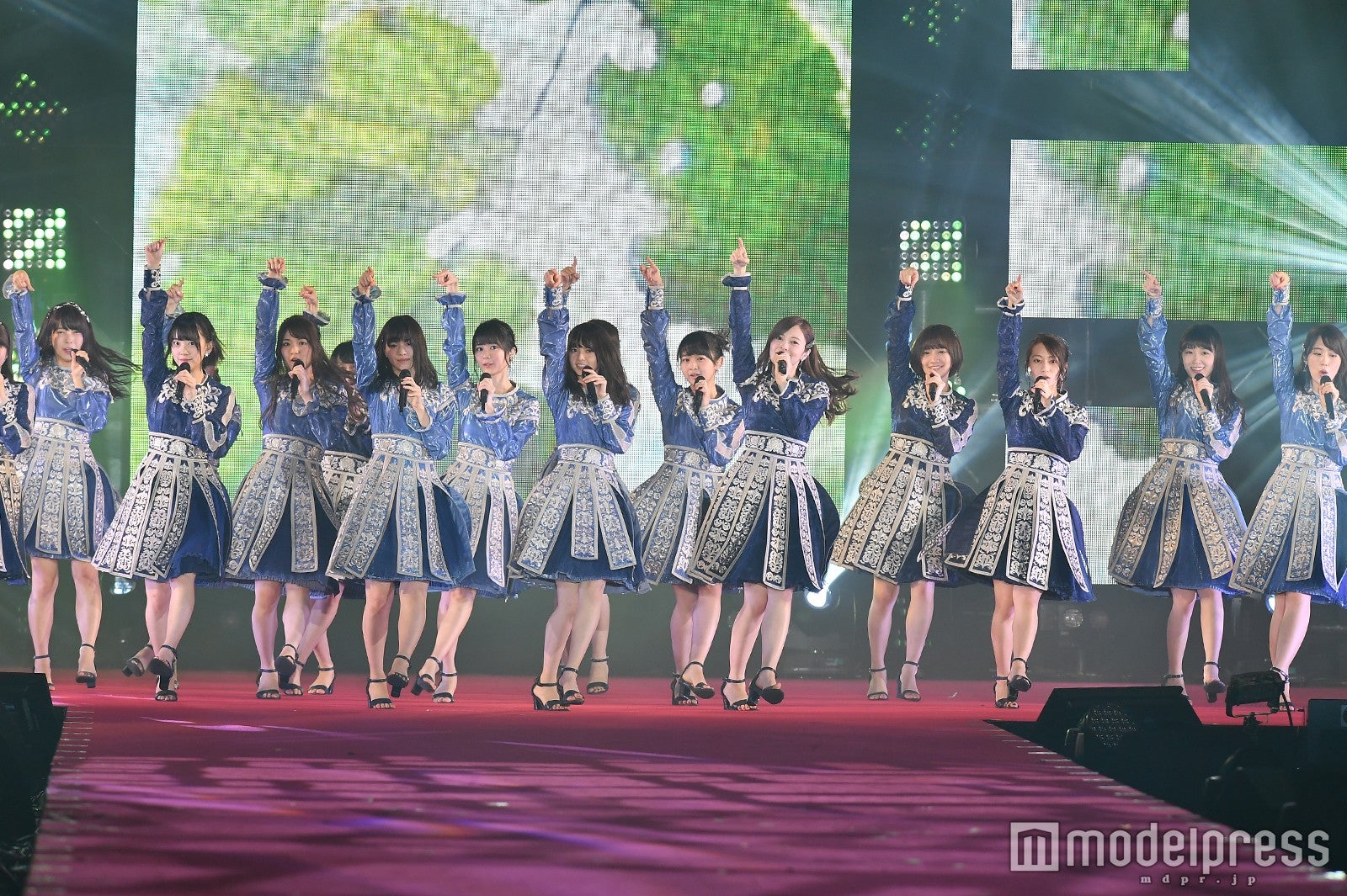 乃木坂46（C）モデルプレス