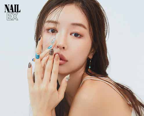 加治ひとみ、ノースリーブで輝く素肌 色気感じる瞳で魅了