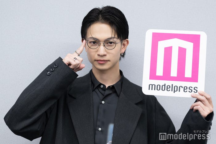 綱啓永(C)モデルプレス