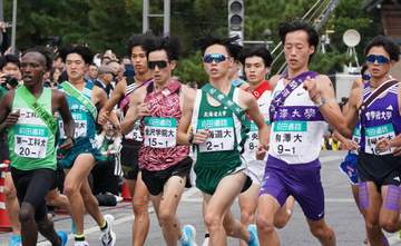 大混戦1区 区間賞は駒大1年生・鈴木大翔！圧巻スパートで抜け出す 2位青学大、3位中大、4位国学院大 V候補早大は16秒差の7位で2区へ