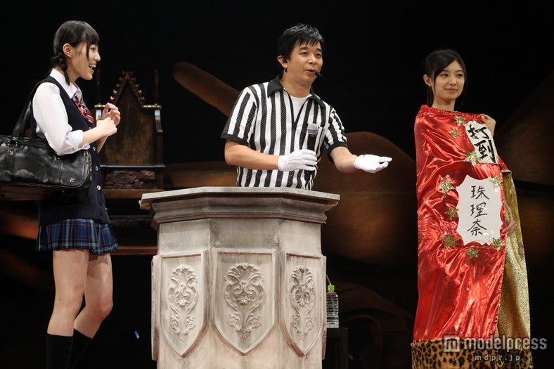 松井珠理奈（SKE48）vs武藤十夢（チームK）（C）AKS