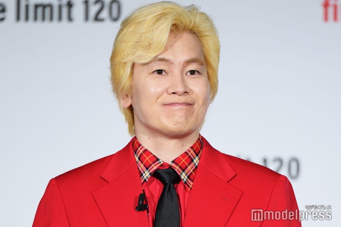 カズレーザー(C)モデルプレス