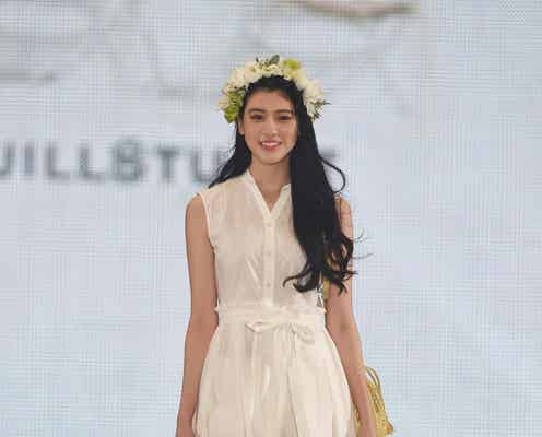三吉彩花、可憐な春色コーデで観客魅了<関コレ2016S/S>