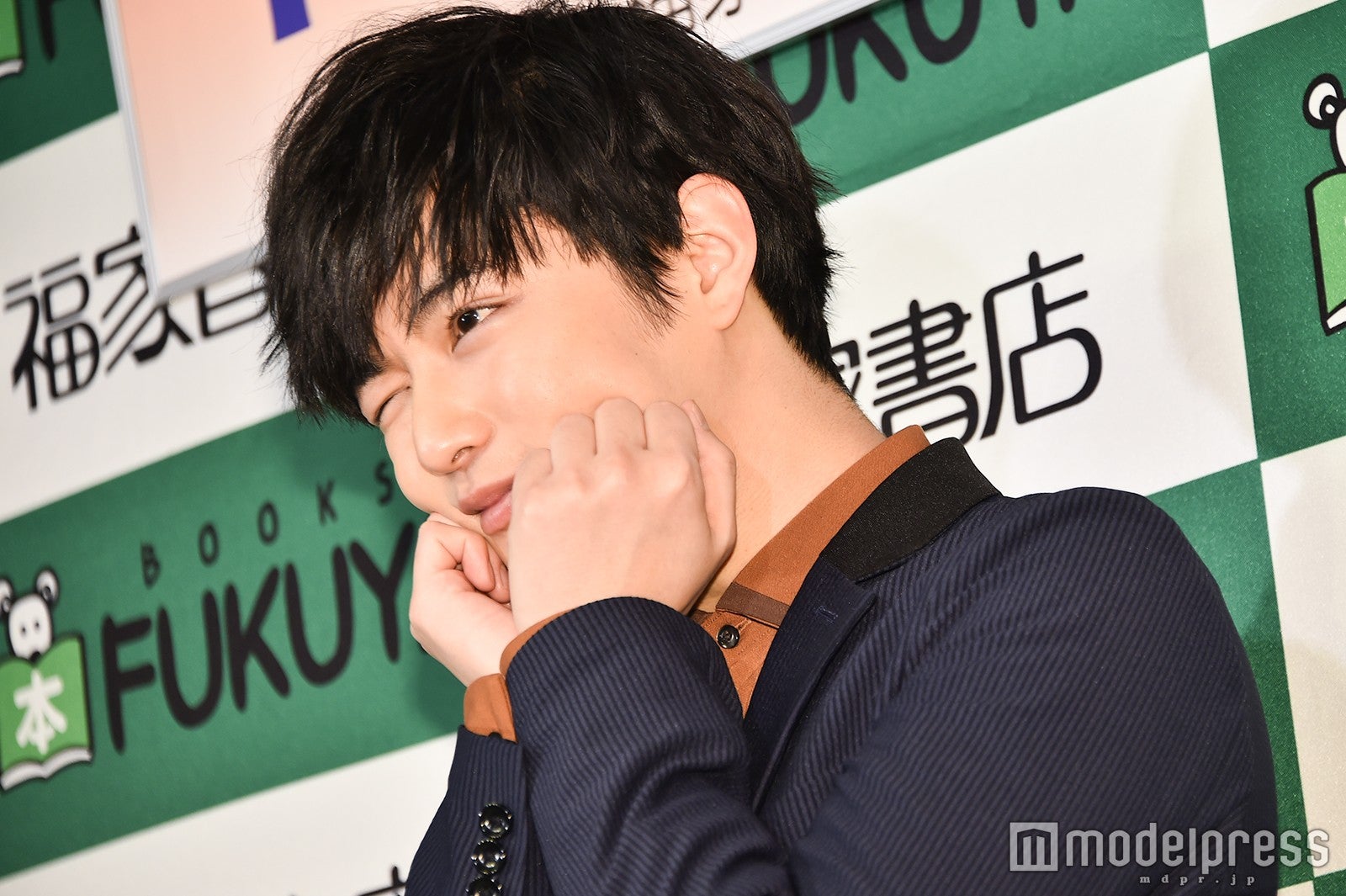 ウインクもしちゃうサービス精神／千葉雄大 （C）モデルプレス