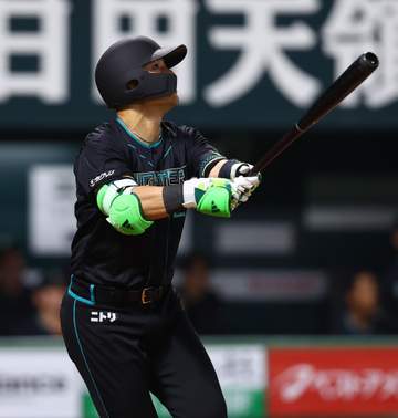 日本ハム・清宮幸＆万波 開幕戦に続くアベック弾「みんなすごく振れている」