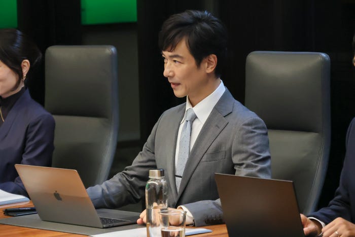 堺雅人新/CM「普通のマックじゃ物足んねえ。」篇/メイキングより(提供写真)