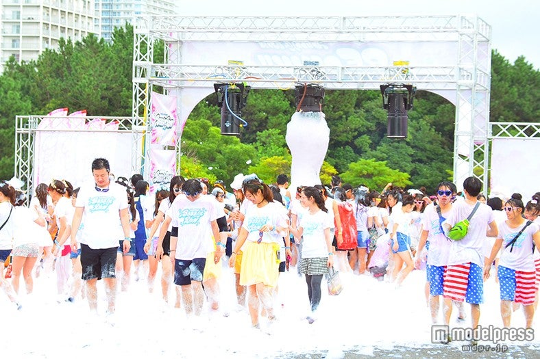 ランニングコース／薄いピンク色の泡ポイント