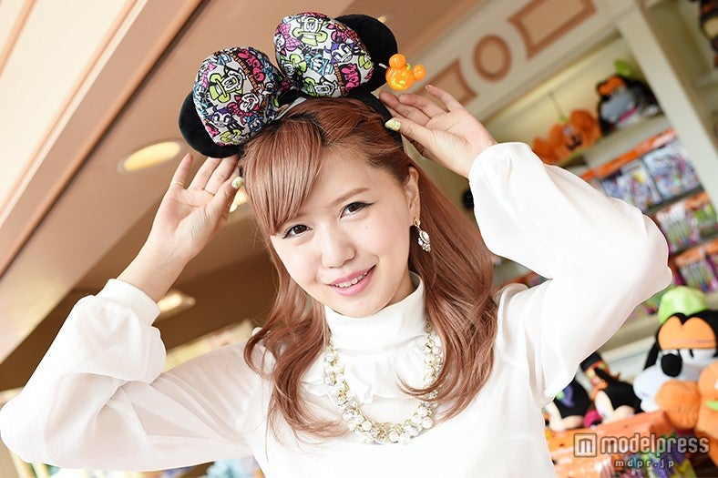 カチューシャ¥1900 ／モデル：河西里音