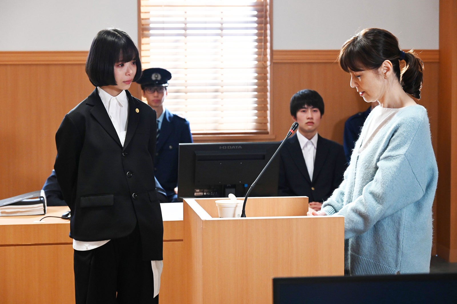 趣里、石野真子「モンスター」第8話（C）カンテレ