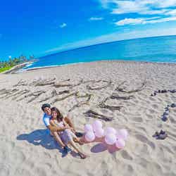 ハワイのビーチでプロポーズ（提供写真）