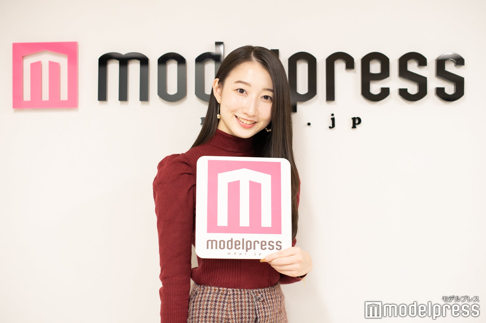 渋谷栞南（C）モデルプレス