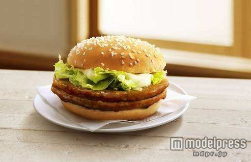 マクドナルド、人気レギュラーメニューが“ダブル”に