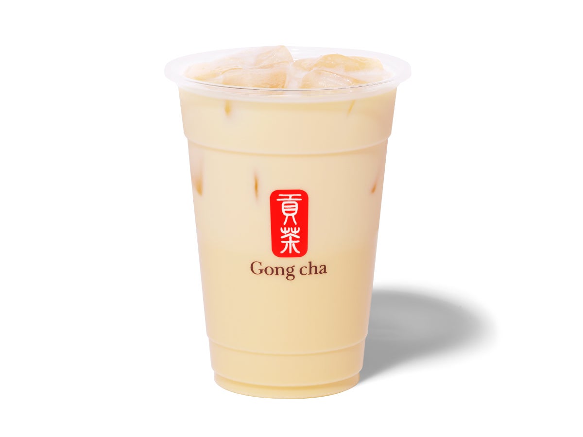 あまおう(R)和紅茶 ミルクティー440円~(提供写真)