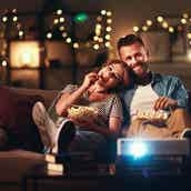 付き合う前のデートに意識したい昼と夜のギャップ モデルプレス 付き合う前のデートに意識したい昼と夜のギャップ モデルプレス