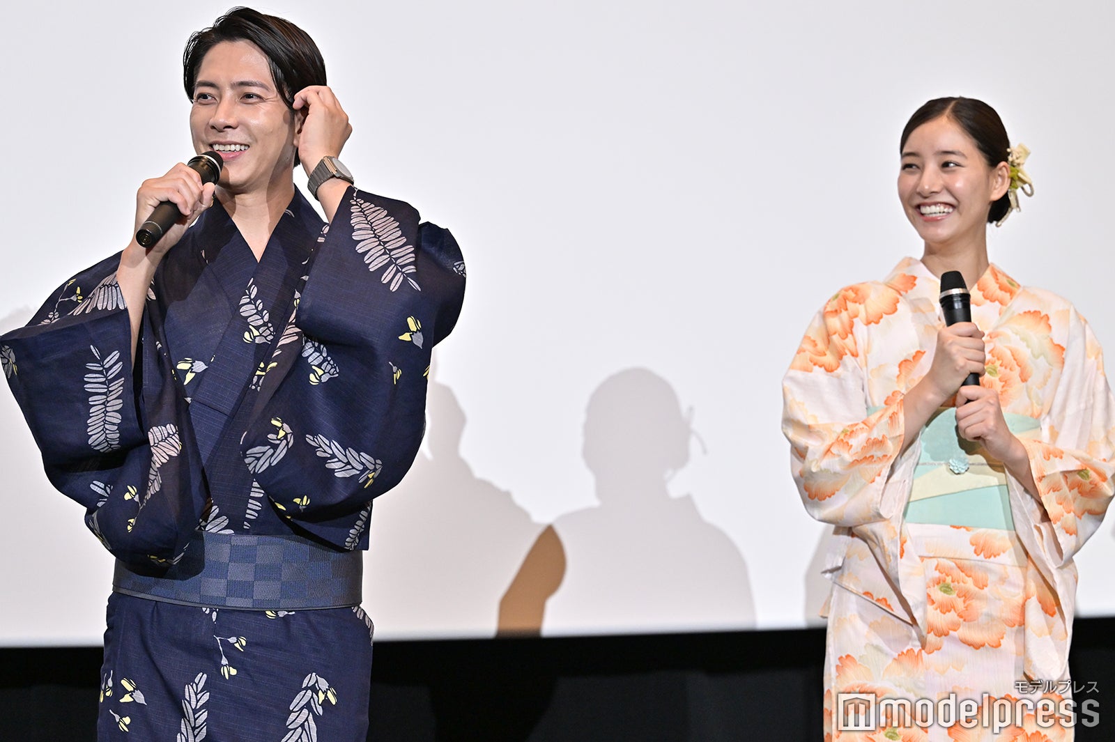 山下智久、新木優子（C）モデルプレス