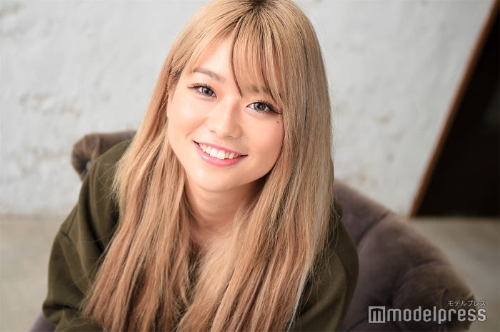 8467(やしろなな)(C)モデルプレス