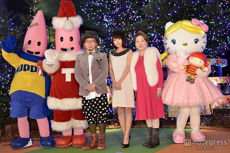 3D人形劇映画『くるみ割り人形』のコラボイルミネーション点灯式／写真左から：増田セバスチャン、有村架純、由紀さおり