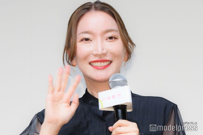 加藤綾菜(C)モデルプレス