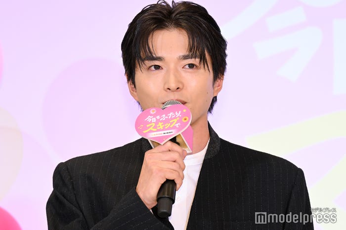 白洲迅(C)モデルプレス