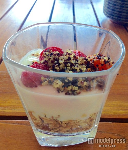 グラノーラパフェ キヌアがけ