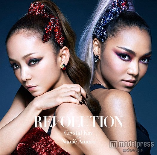 Crystal Kay feat. 安室奈美恵 「REVOLUTION」（9月16日発売）／初回盤
