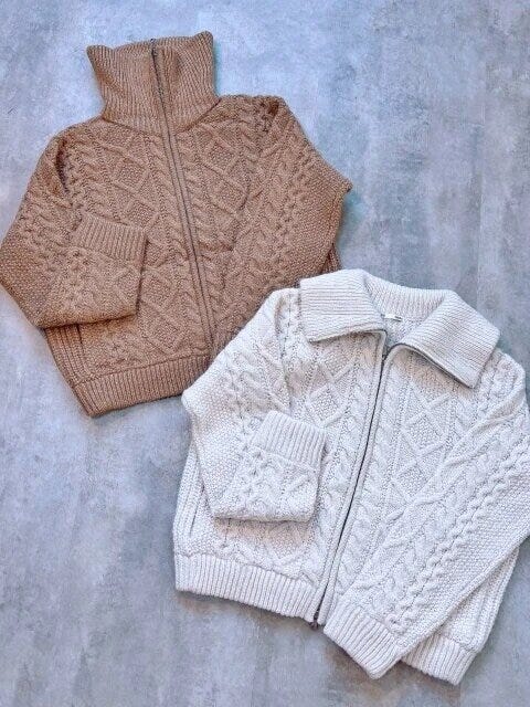 ケーブルニットブルゾン 2025冬gu大人女性おすすめケーブルニットブルゾン