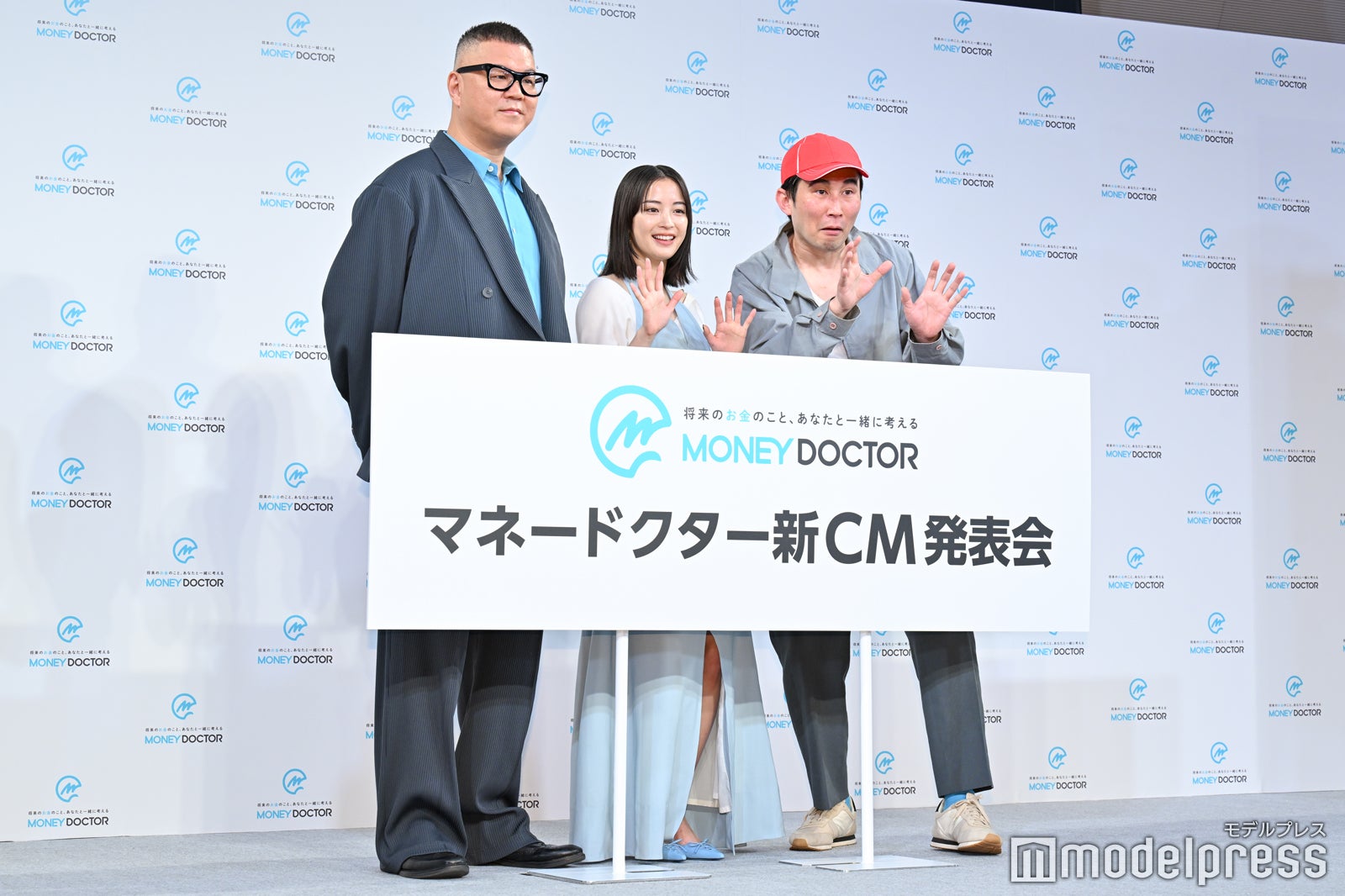 長谷川忍、広瀬すず、じろう（C）モデルプレス