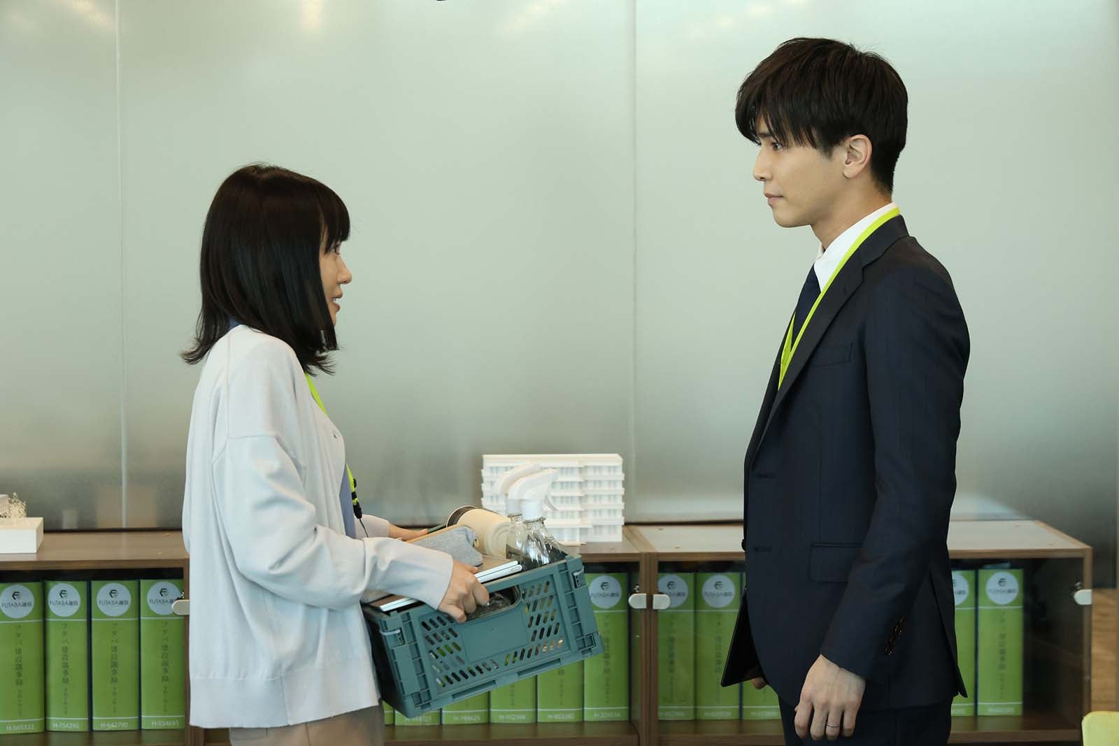 奈緒、岩田剛典「あなたがしてくれなくても」第6話より（C）フジテレビ