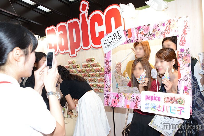 「巻きパピコ」専用フォトスペースも人気