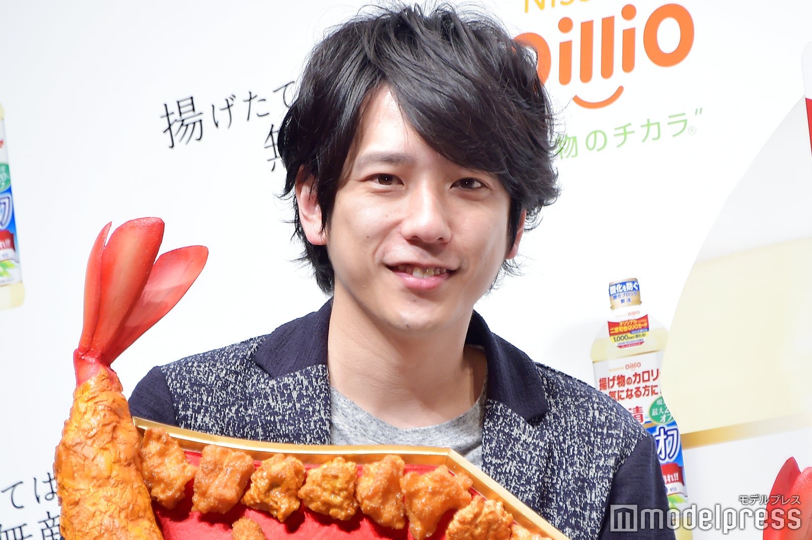 嵐・二宮和也、報道陣におねだり「多めに褒めてください」