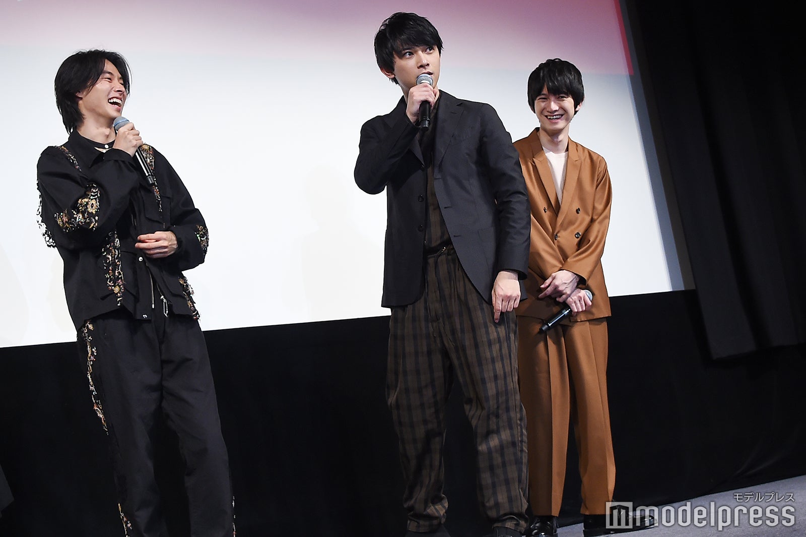 （左から）山崎賢人、吉沢亮、本郷奏多 （C）モデルプレス