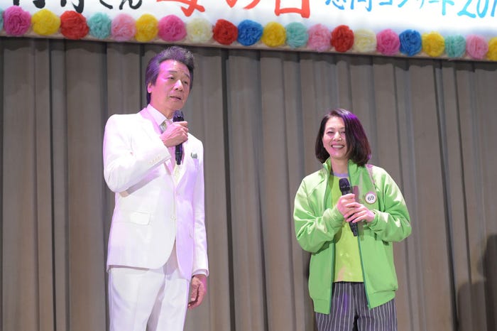 前川清、小泉今日子(C)TBS