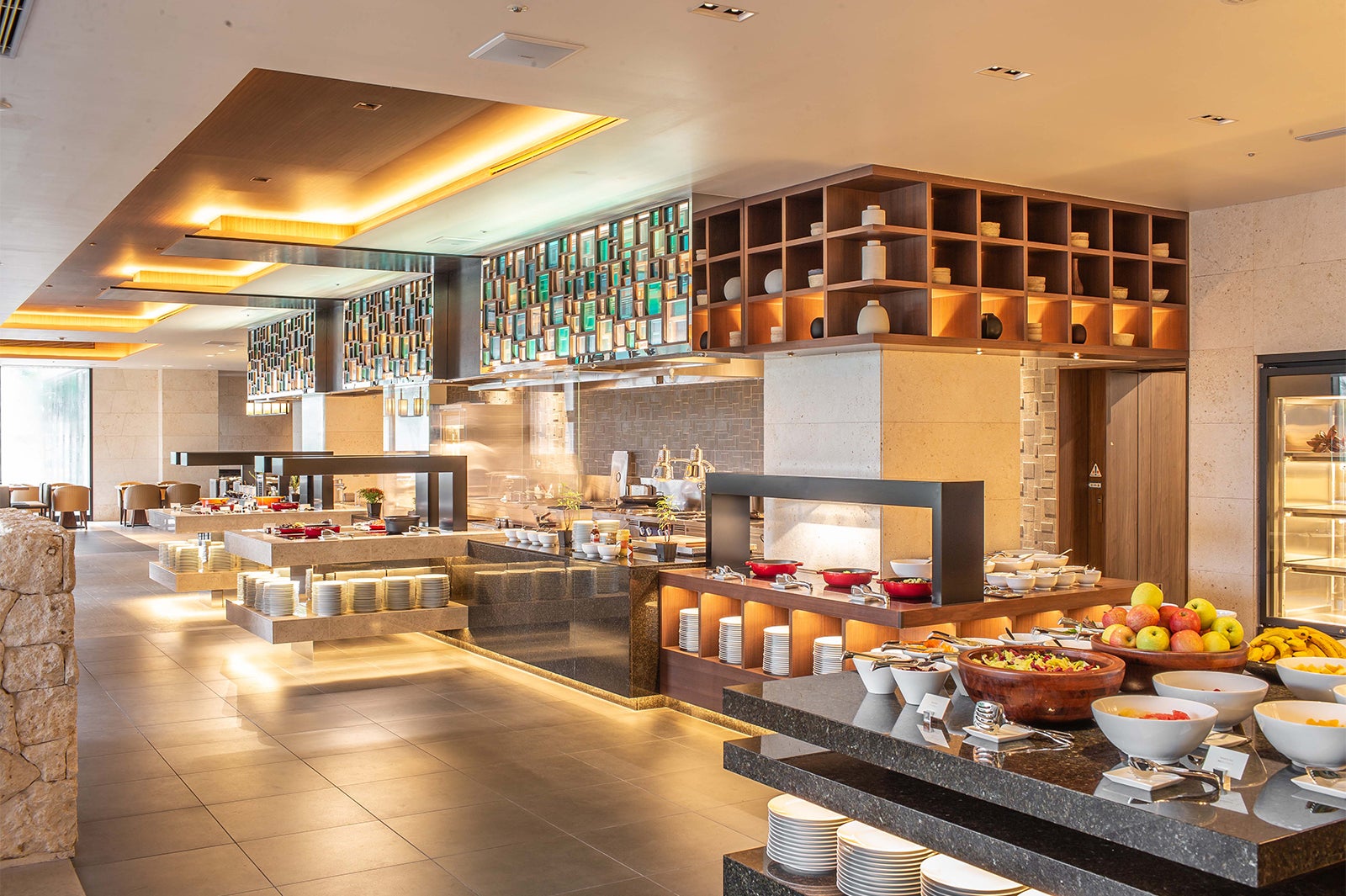 オールデイダイニング Serale／画像提供：ハイアット リージェンシー 瀬良垣アイランド 沖縄