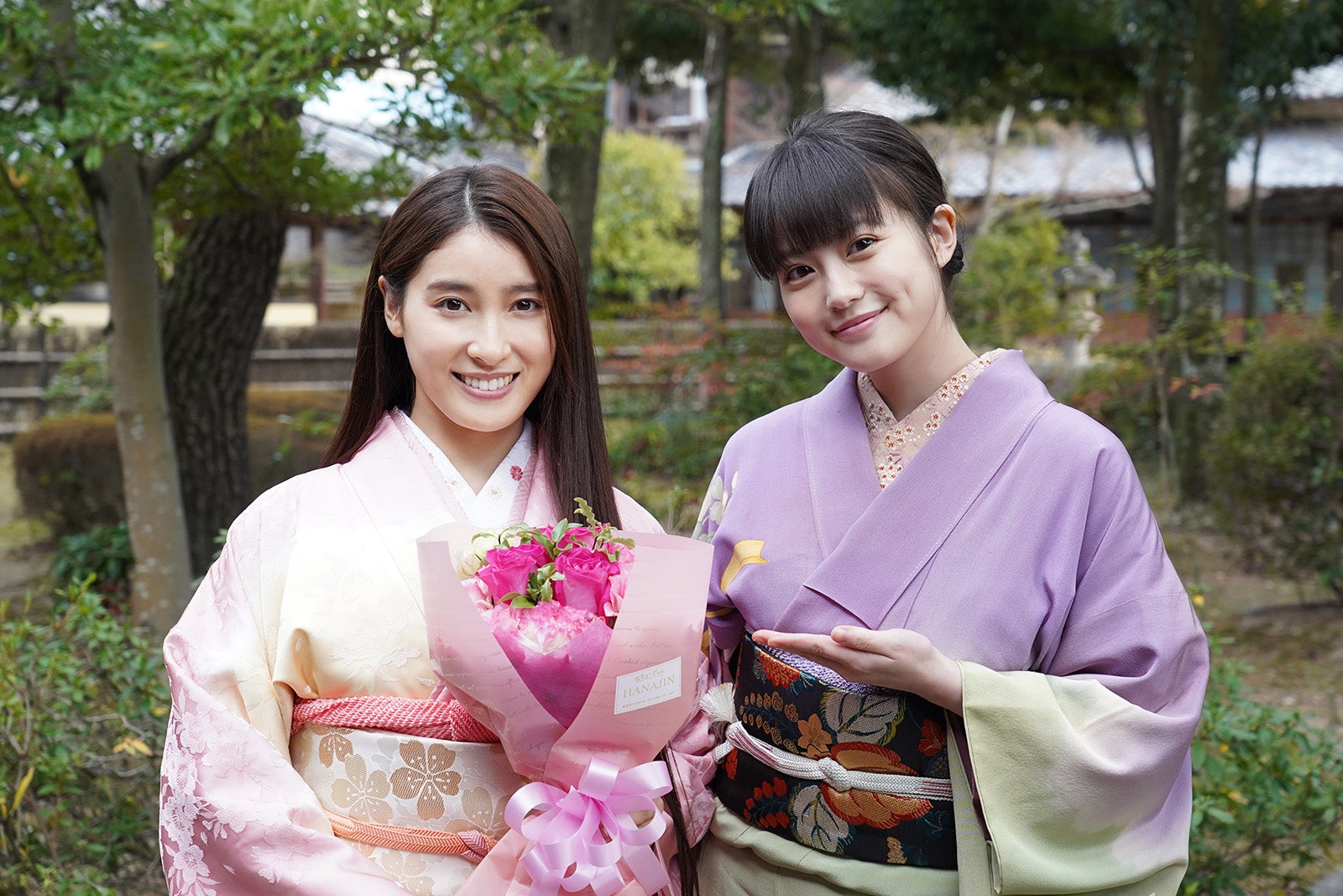 土屋太鳳、今田美桜と“年齢差2歳”で母娘役「わたしの幸せな結婚」出演していた
