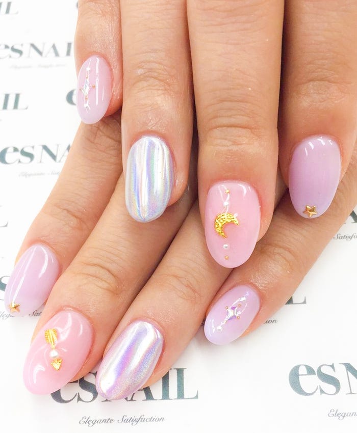 幻想てきな“ゆめかわネイル”に(画像提供:esNAIL)