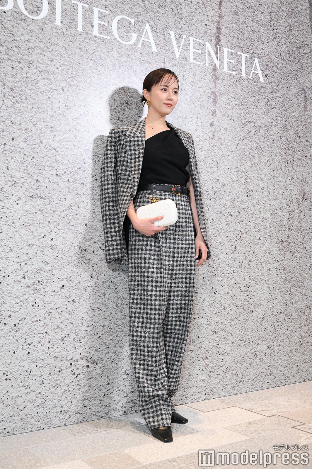 比嘉愛未（C）モデルプレス