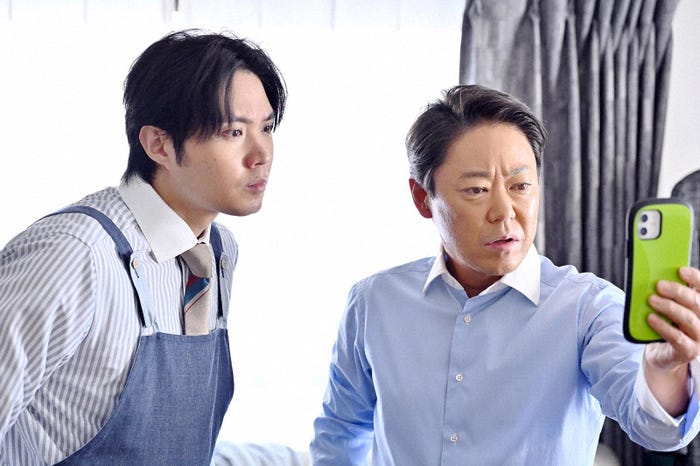 磯村勇斗、阿部サダヲ「不適切にもほどがある!」第5話より(C)TBS