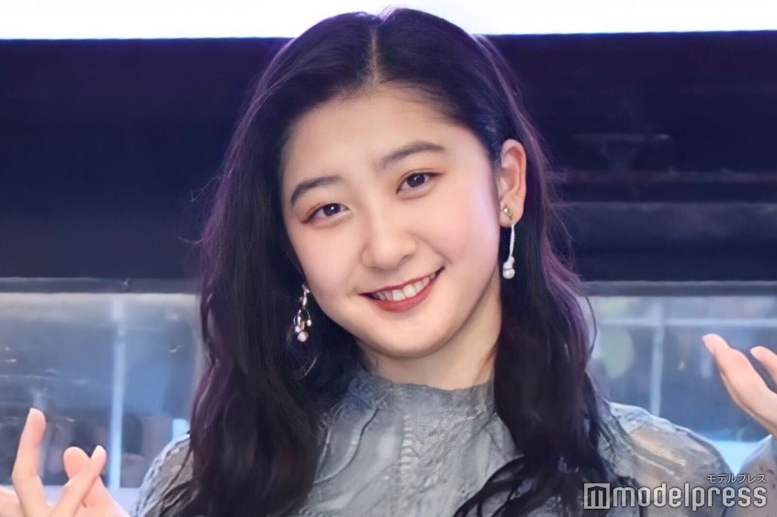 秋山眞緒 （C）モデルプレス