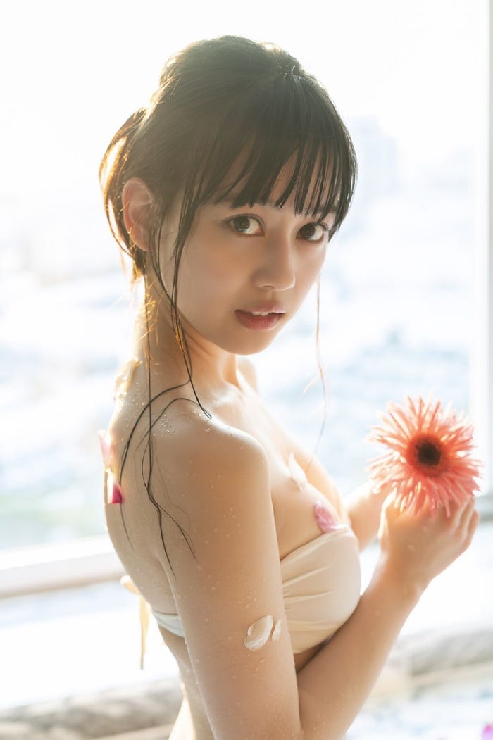 岡田佑里乃アザーカット(C)Takao Tounoki/講談社