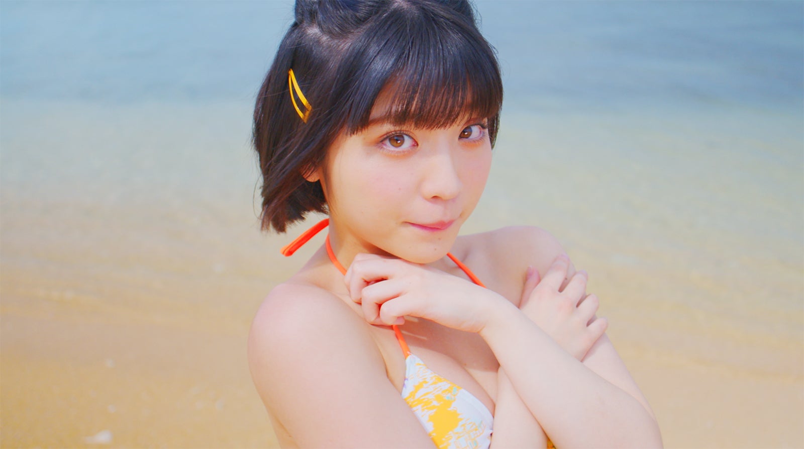 虹のコンキスタドール「サマーとはキミと私なりっ！！」MVより（提供写真）