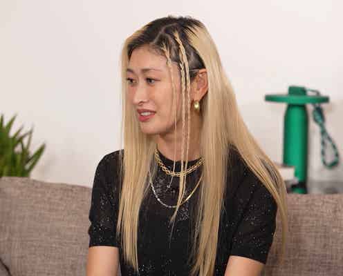 山田優、夫・小栗旬との交際前秘話「私のマネージャーに…」漢気発言にスタジオ歓声