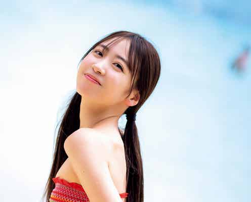 FRUITS ZIPPER櫻井優衣、素肌輝くビキニ姿 キュートな笑顔に釘付け
