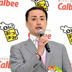 カルビー株式会社マーケティング本部スナック事業部野菜スナックチームブランドマネージャーの野堀和哉氏による商品説明も行われた。