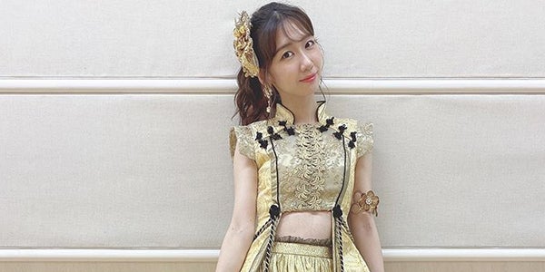 柏木由紀 AKB48 10年桜 劇場盤 生写真 柏木由紀「10年桜」「フライングゲット」当時の衣装でダンス「懐かしい
