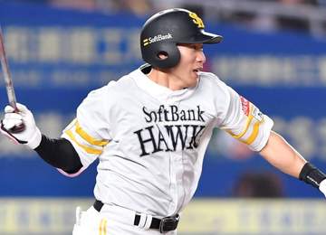 ソフトバンク・柳田が通算1500試合出場を達成 史上213人目