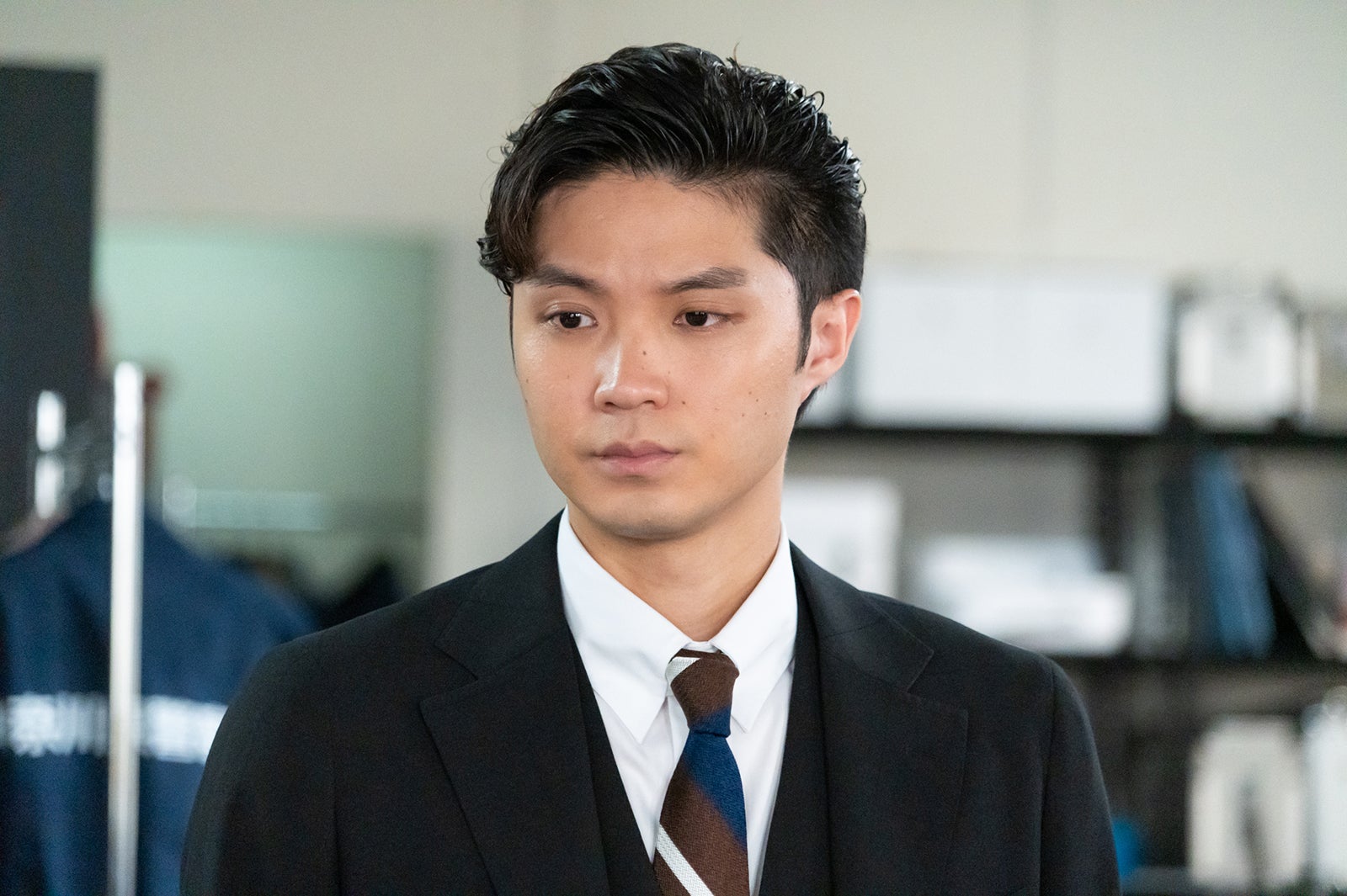 磯村勇斗「ケイジとケンジ、時々ハンジ。」第7話より（C）テレビ朝日