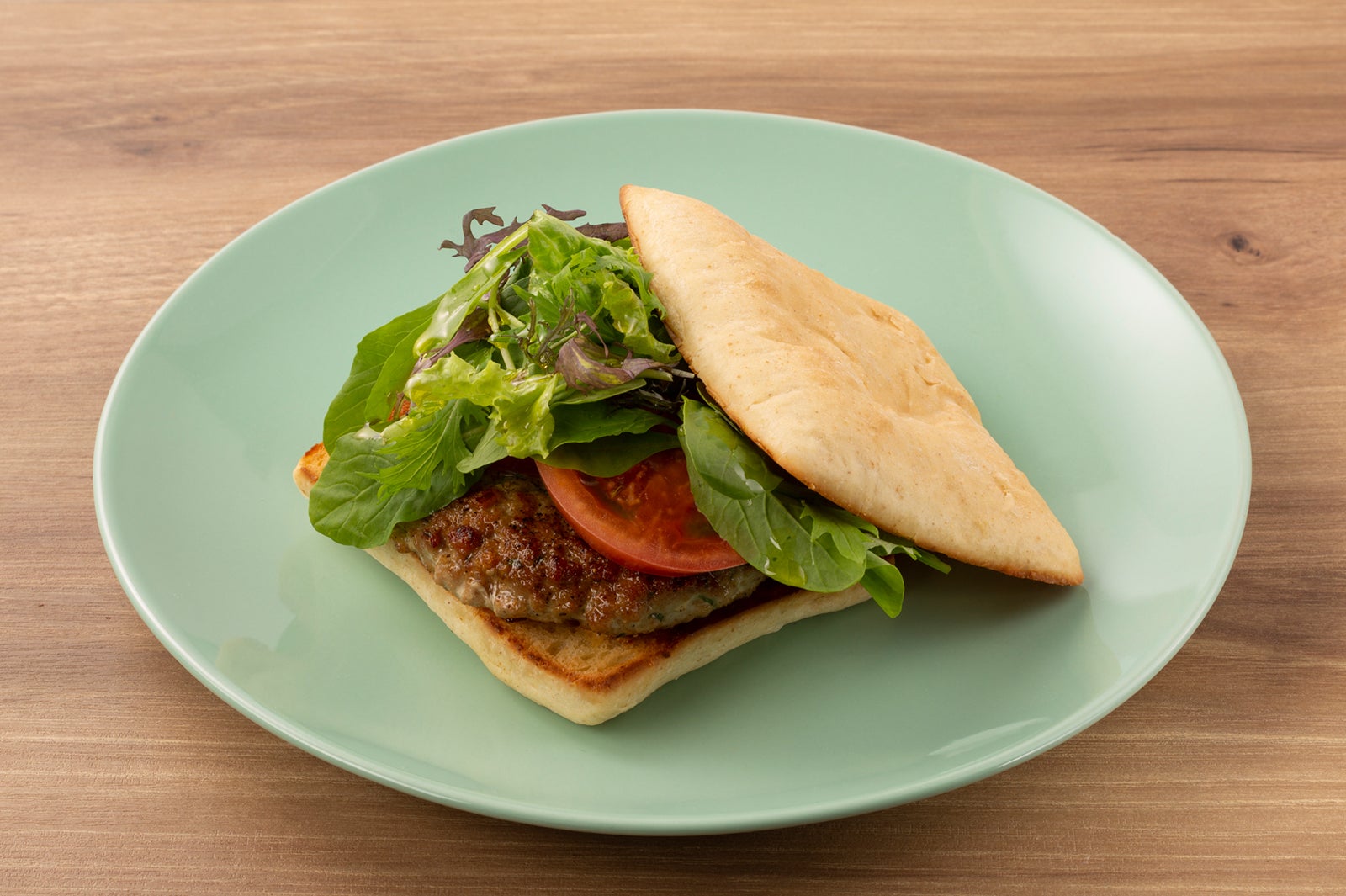 グリルドアヒバーガー／画像提供：MORNING GLASS COFFEE JAPAN