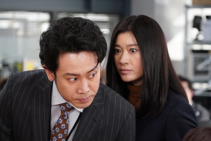 大泉洋、篠原涼子/「ハケンの品格」第5話より(C)日本テレビ